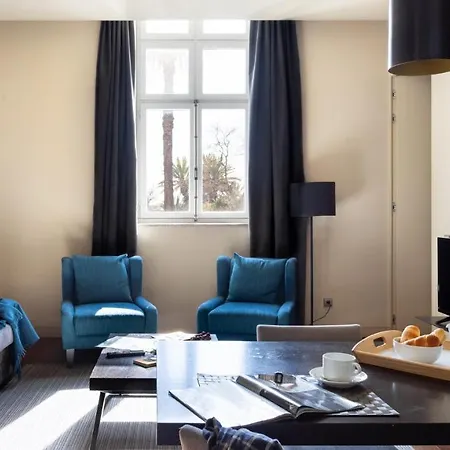 Apartment Plum Guide - Time For An Outing Lisbon